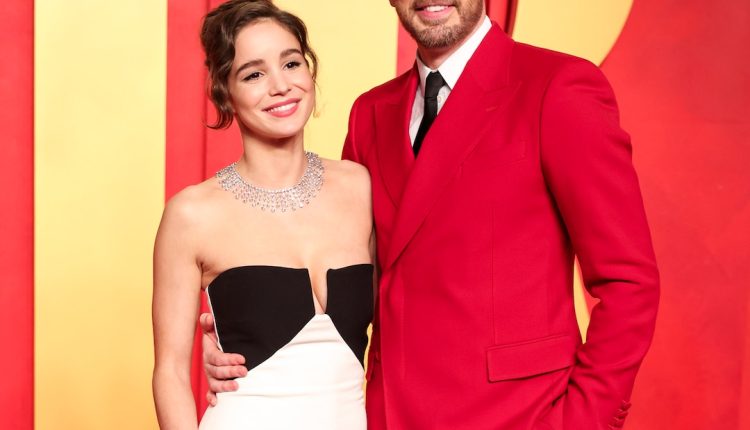 Watch Chris Evans' wife Alba Baptista support him at the premiere

