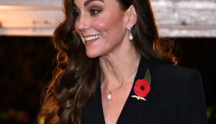 Kate Middleton makes a rare appearance with the royal family at the festival

