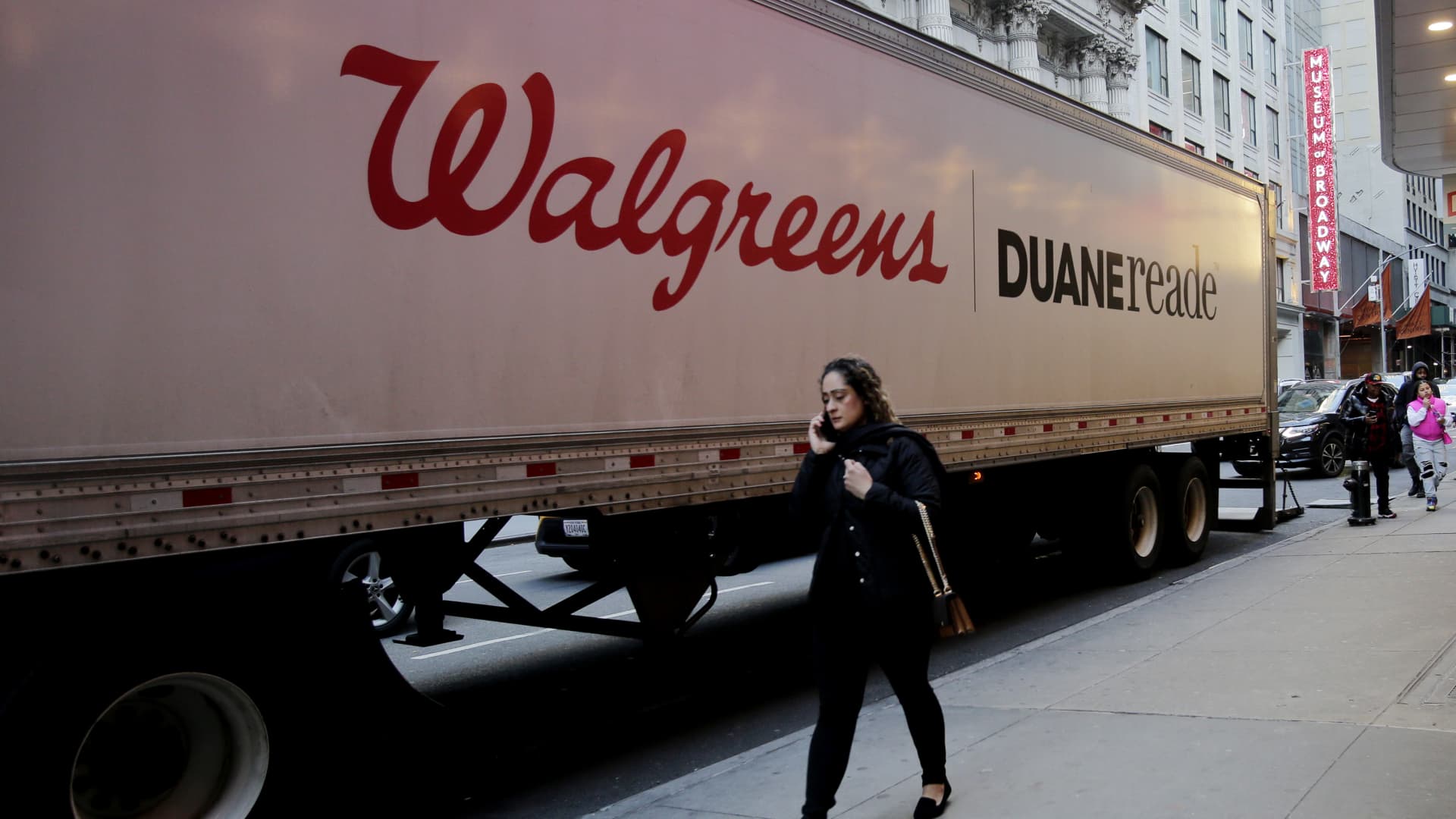 Walgreens (WBA) Q1 2025 Earnings