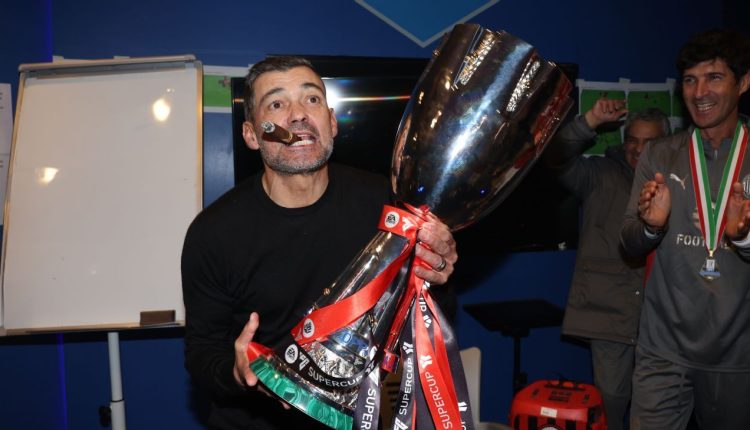 Sérgio Conceição crowns his first week at AC Milan with the Supercup title


