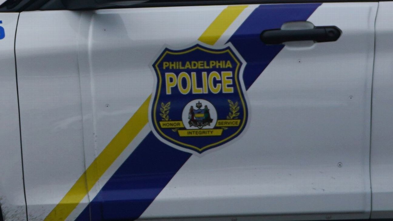 Car drives into the crowd, injured 3 after the victory of Eagles 3