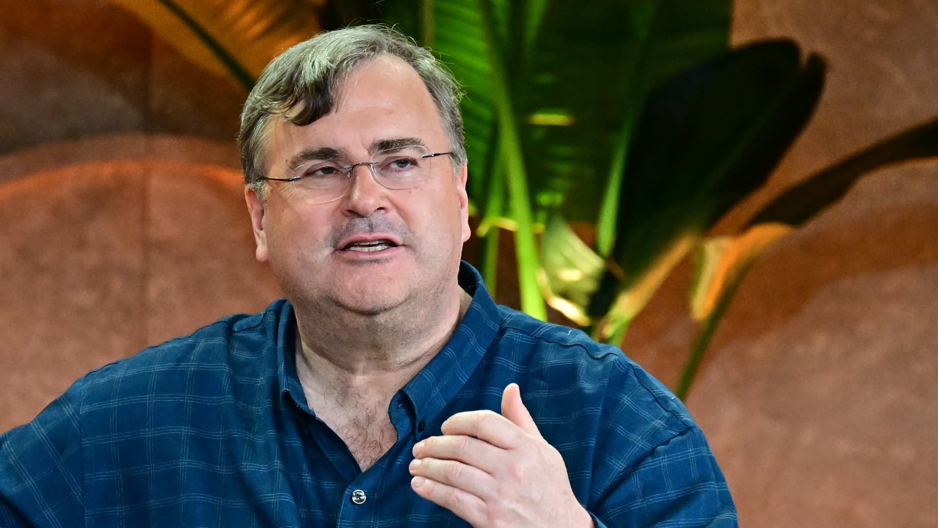 Reid Hoffman starts Manas Ai, a new startup for drug discoveries,