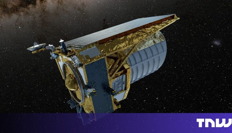 Euclid world space telescope records "extremely rare" double gravitational lenses

