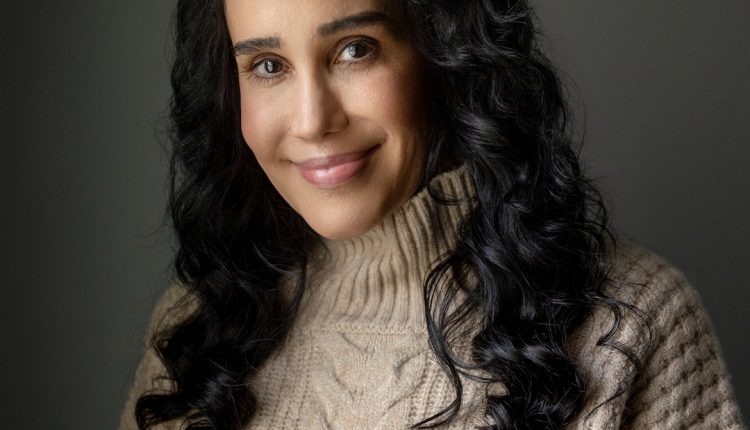 Why Octomom does not sue an IVF doctor who implanted her with 12 embryos

