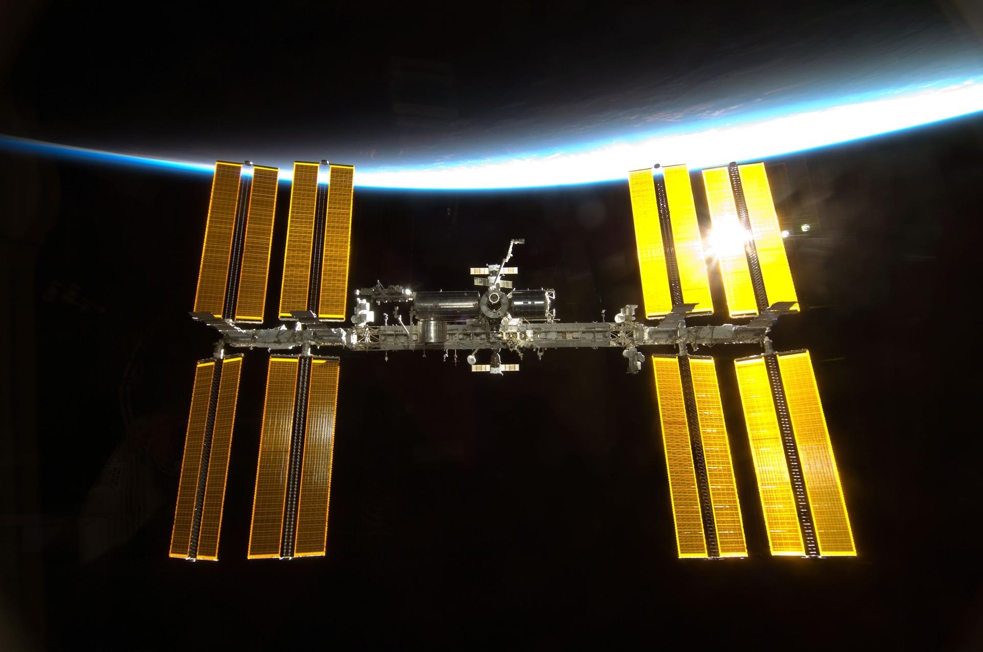 Should we make the ISS -INS for the health of astronaut health dirty?