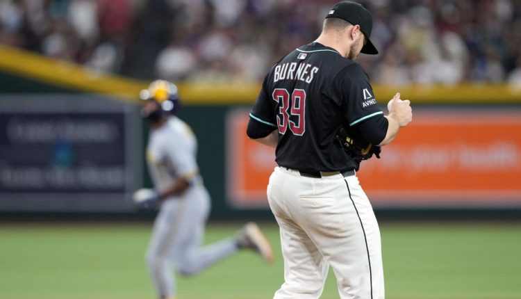 Fantasy baseball: glue with composed superstars

