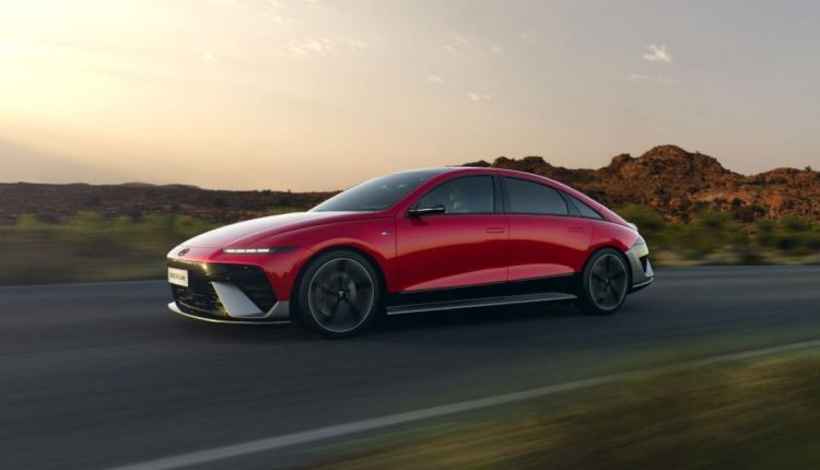 You can now lease a Hyundai EV at Amazon - and grab this tax credit of 7,500 US dollars

