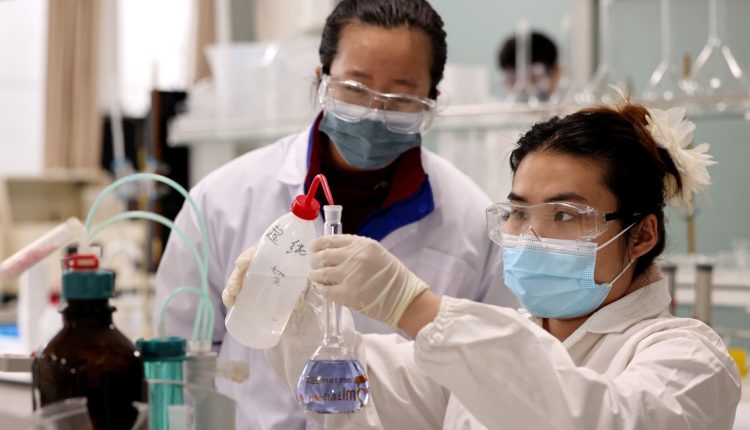 Chinas quickly gains an advantage over the USA in Biotech

