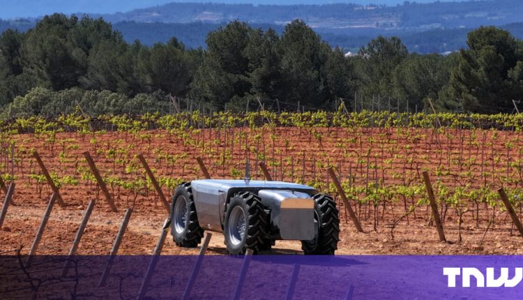 The new autonomous tractor can be moved to warfare by agriculture

