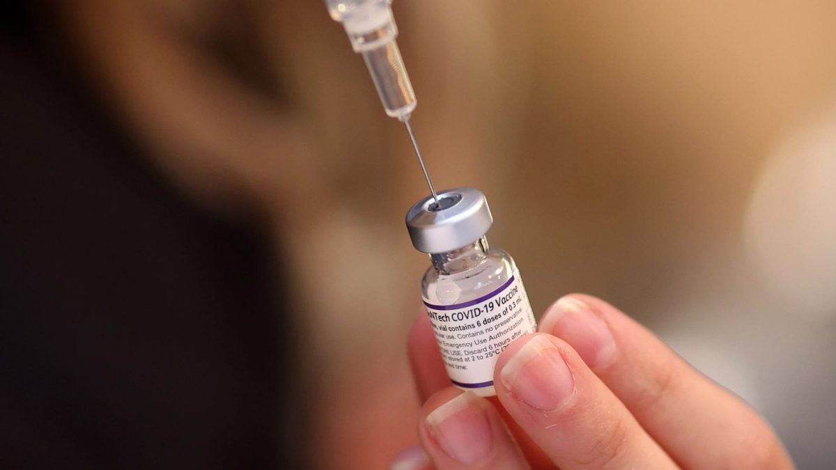 The FDA can approved the Pfizer Covid shot for children under 5