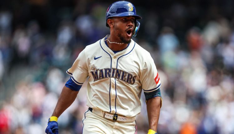 Julio Rodriguez creates the story with 20 to 20 seasons in the first 4 years

