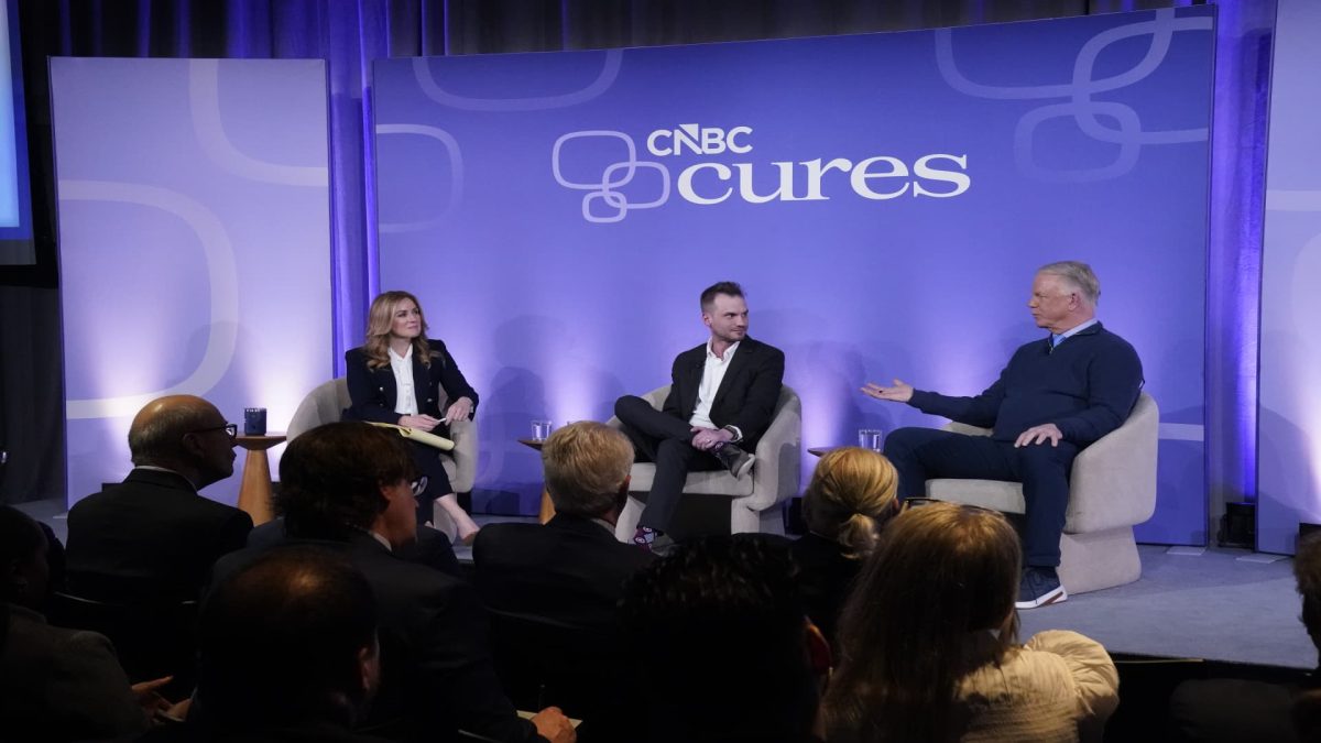 Boomer Esiason and son Gunnar win in the fight against cystic fibrosis