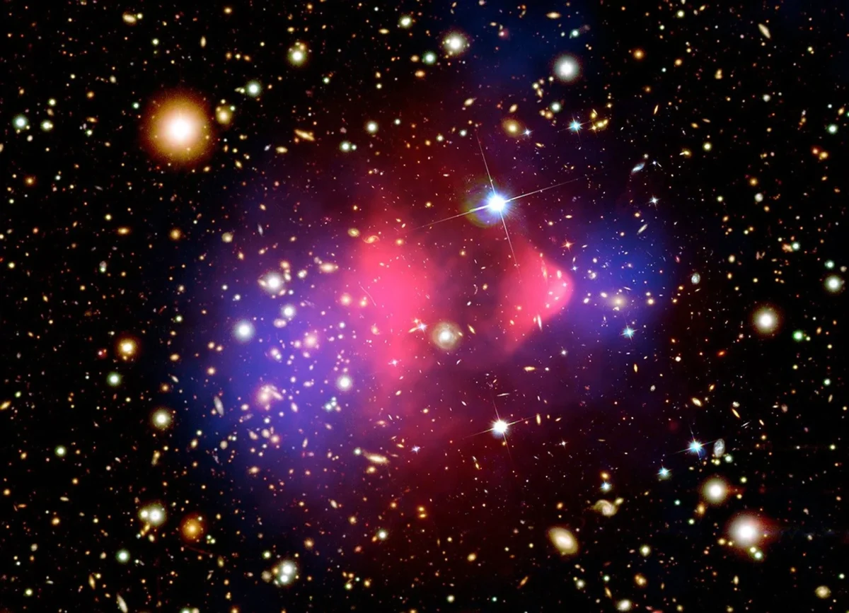 Credit: X-ray: NASA/CXC/CfA/M. Markevitch; Optical/Lensing: NASA/STScI, Magellan/U. Arizona/D. Clowe; Lensing map: ESO WFI